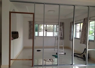 Room partition wall